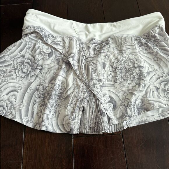 Lululemon Play Off The Pleats Skirt Mini Twine White Multi / White Size 12 - Picture 9 of 12